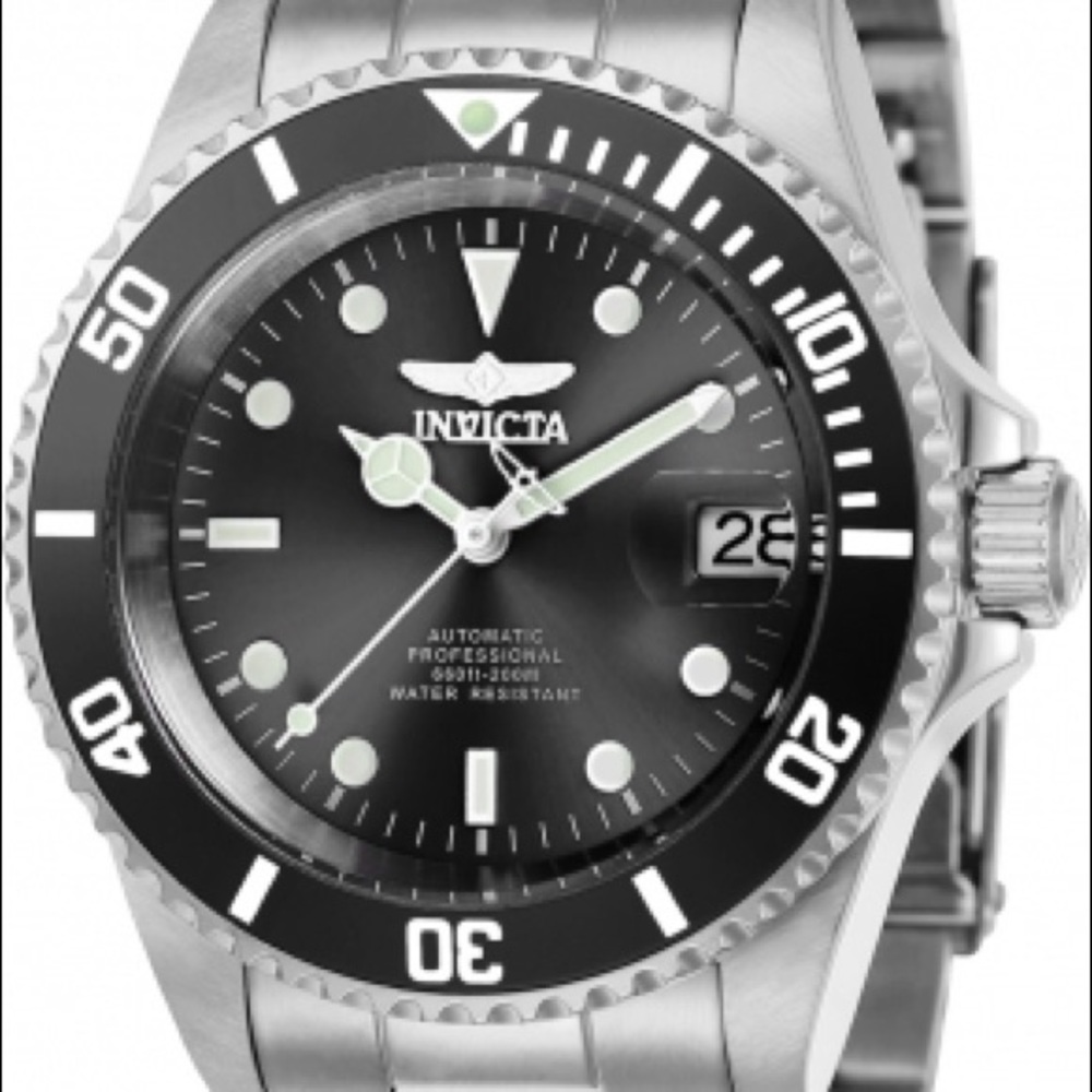 Brand new never worn Invicta 8926 Pro Diver